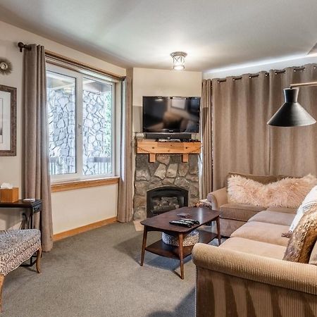 Ski In Ski Out Juniper Springs Lodge #351 Luxury Slope-Side 2 Bedrm 2 Bath End Unit! Мамът Лейкс Екстериор снимка