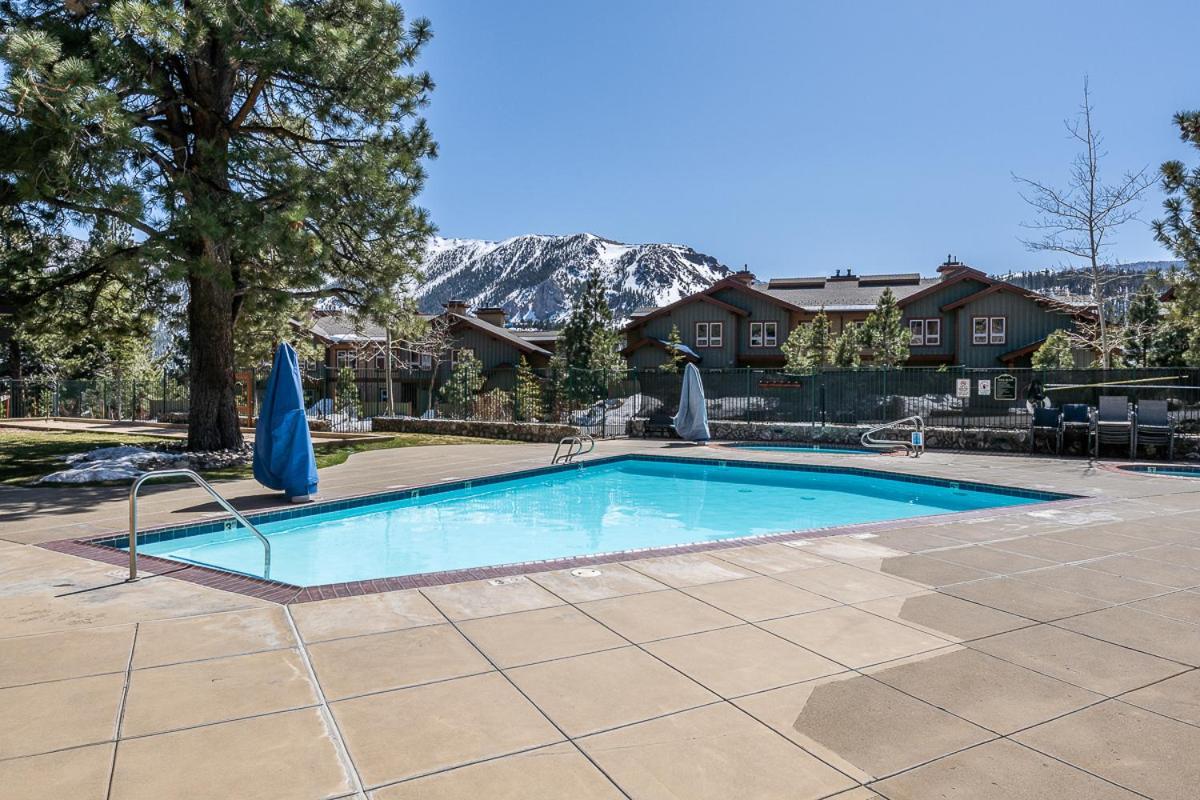 Ski In Ski Out Juniper Springs Lodge #351 Luxury Slope-Side 2 Bedrm 2 Bath End Unit! Мамът Лейкс Екстериор снимка